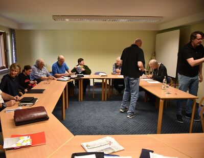 Reges Treiben, rege Diskussionen und gute Stimmung bei der Klausurtagung